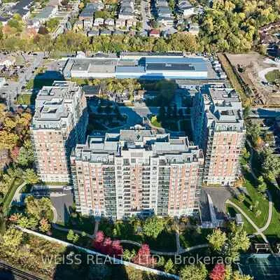 330, Red Maple, Langstaff, Richmond Hill