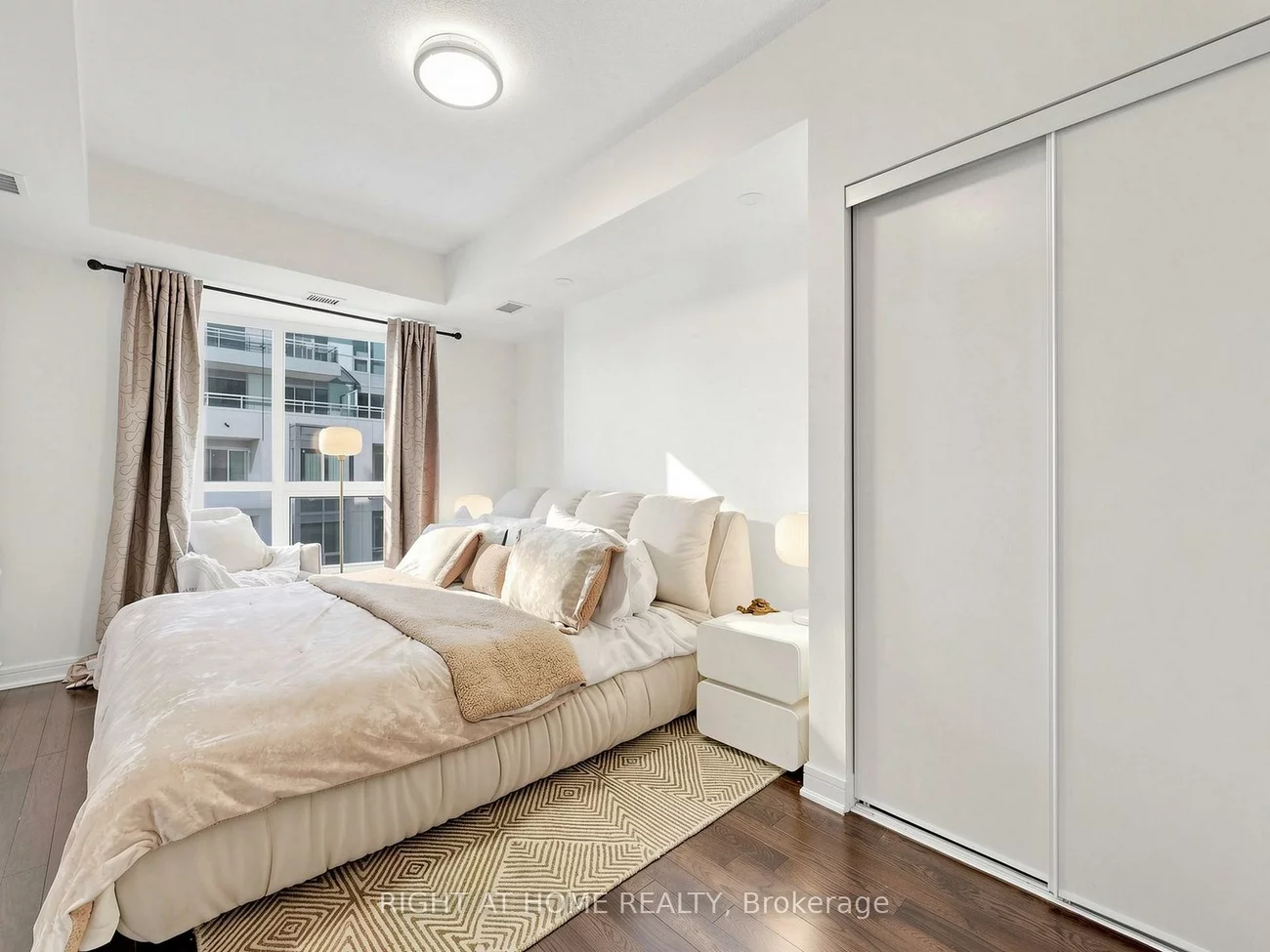 9191, Yonge, Langstaff, Richmond Hill