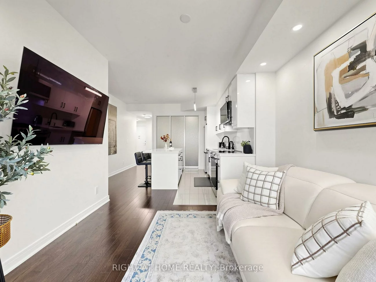9191, Yonge, Langstaff, Richmond Hill