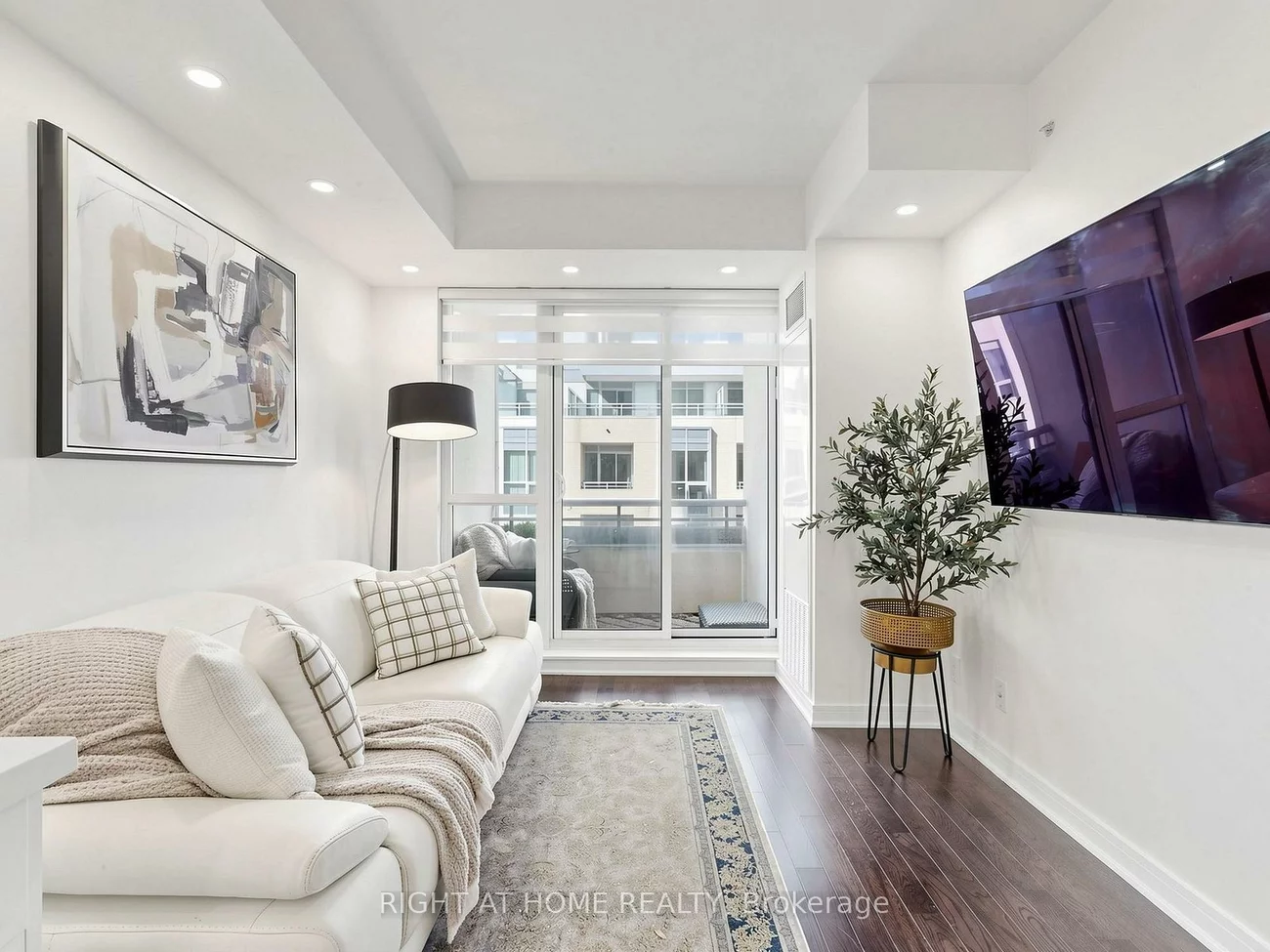 9191, Yonge, Langstaff, Richmond Hill
