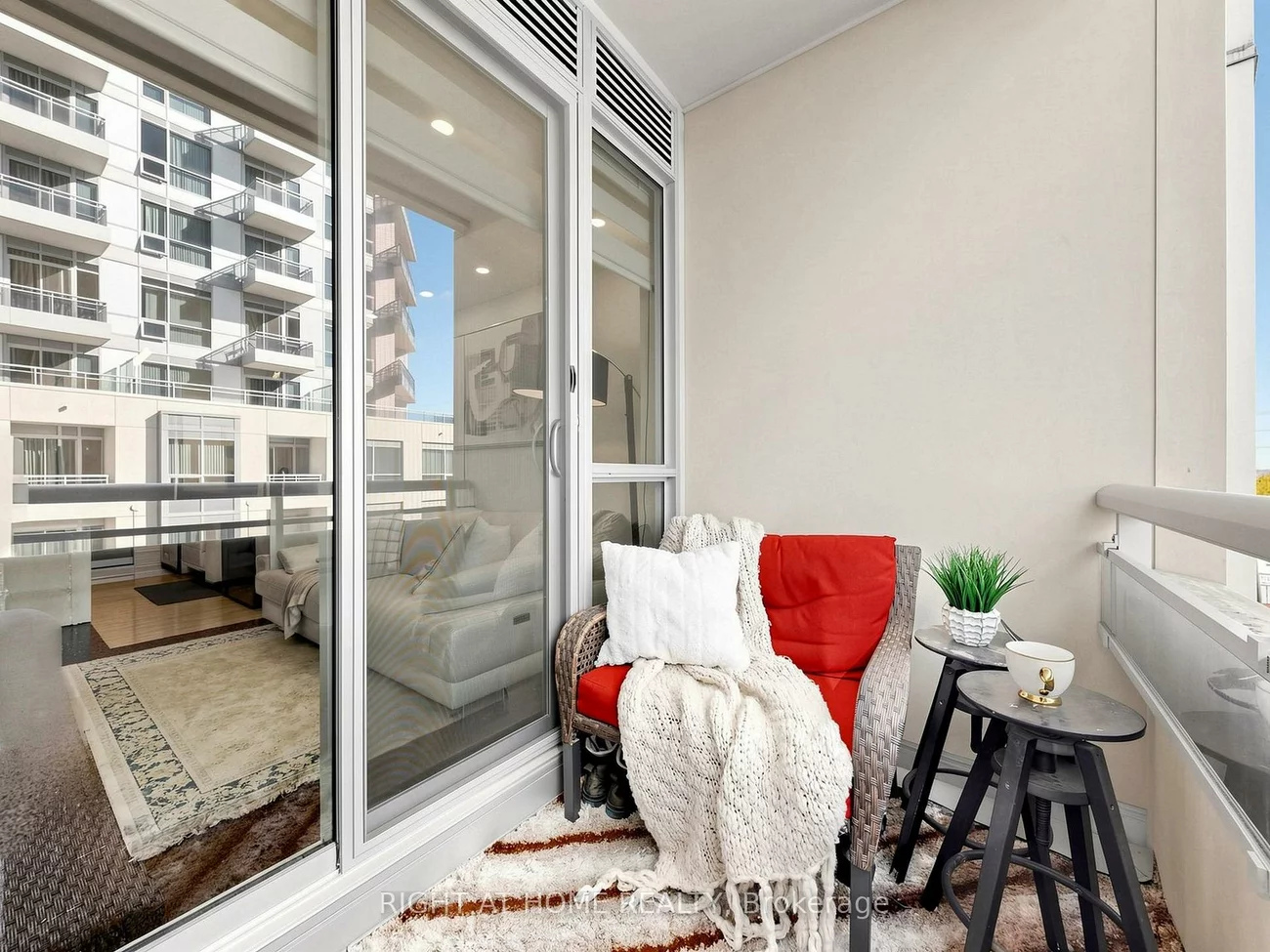 9191, Yonge, Langstaff, Richmond Hill