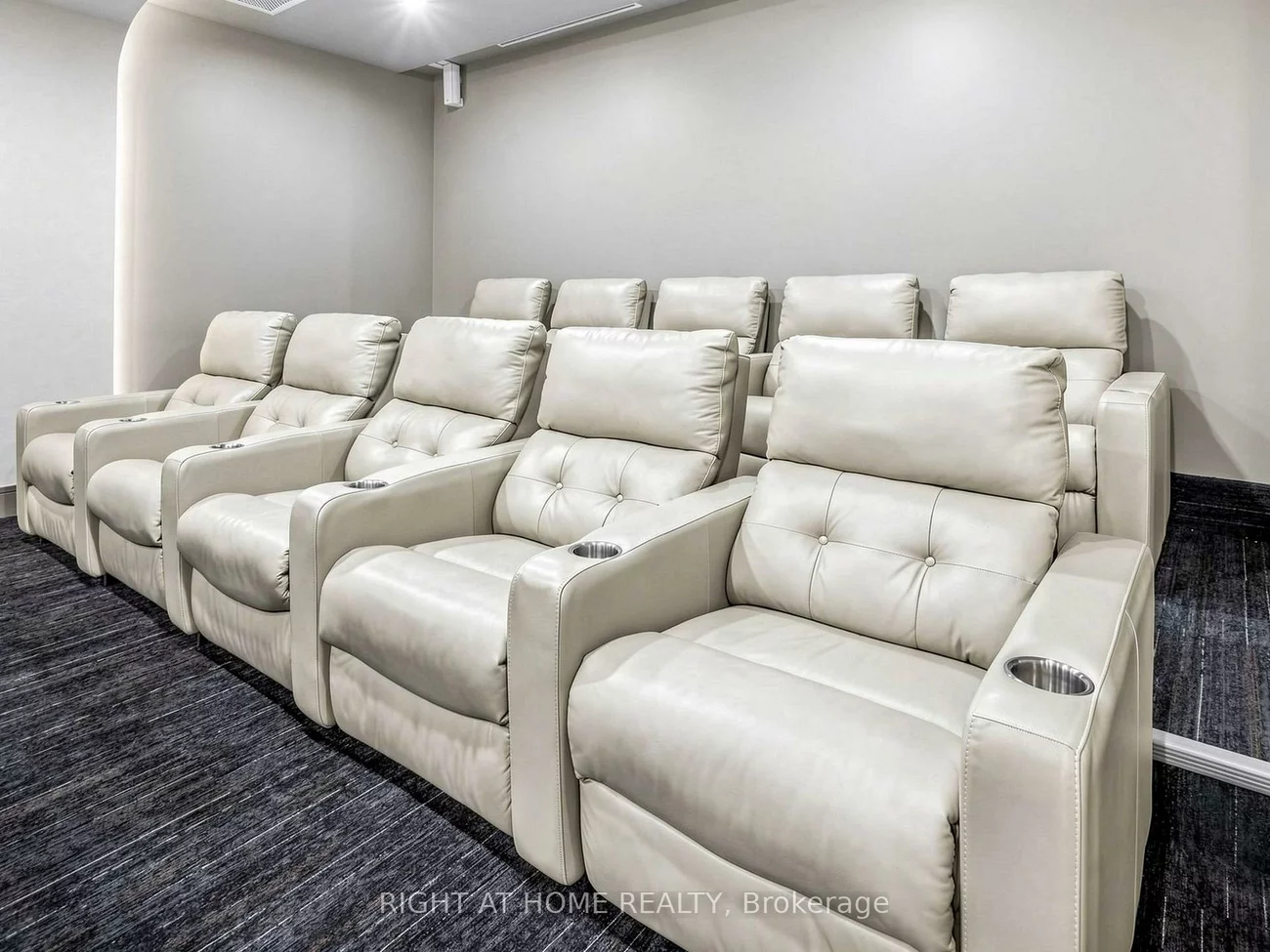 9191, Yonge, Langstaff, Richmond Hill