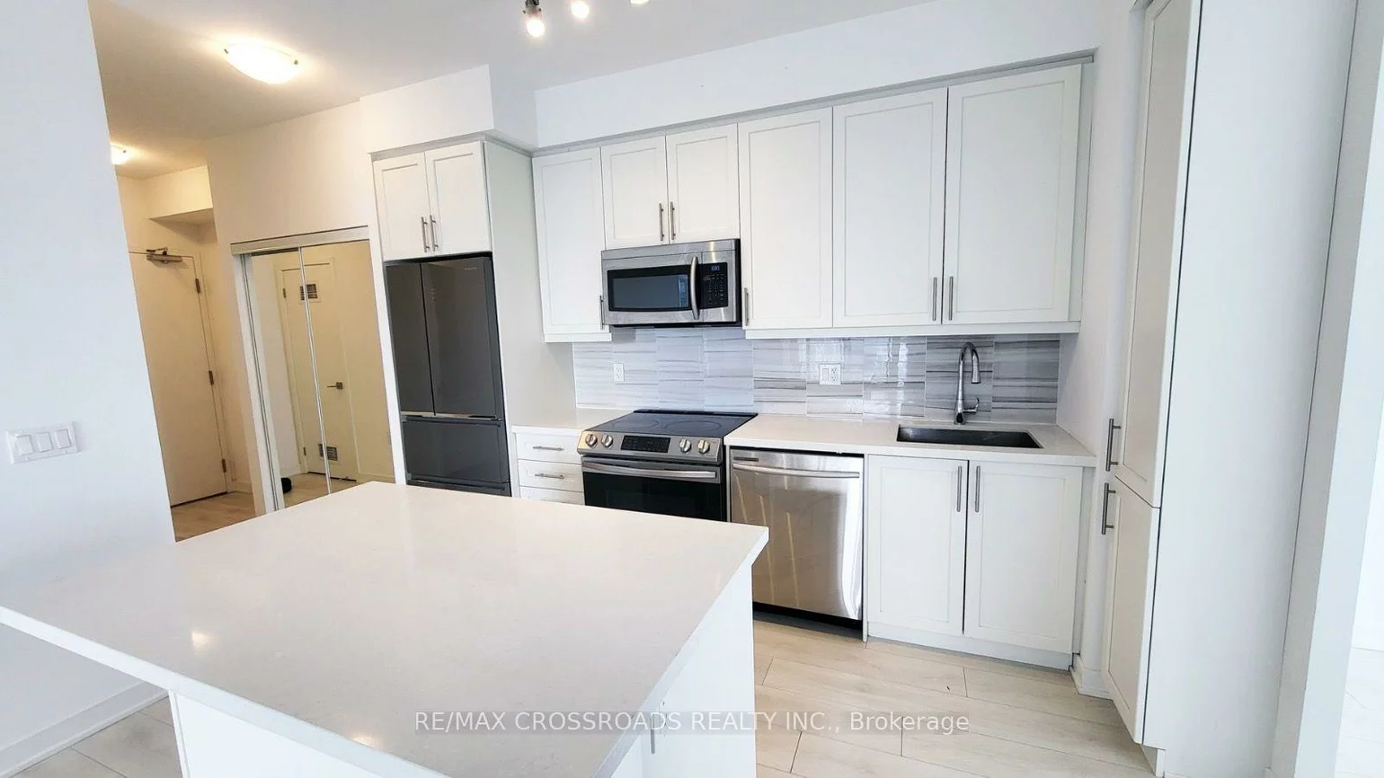 75, Oneida, Langstaff, Richmond Hill
