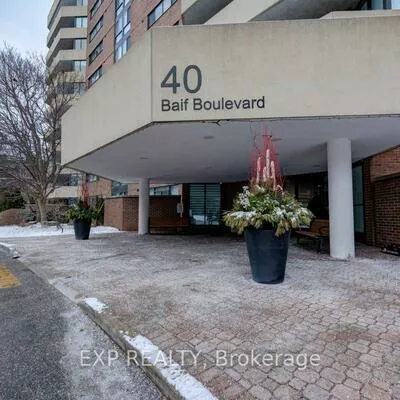 40, Baif, North Richvale, Richmond Hill