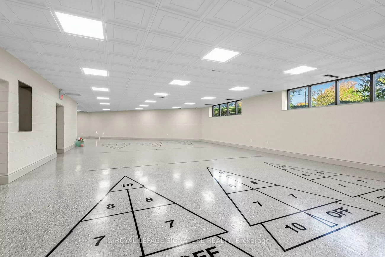 20, Baif, North Richvale, Richmond Hill