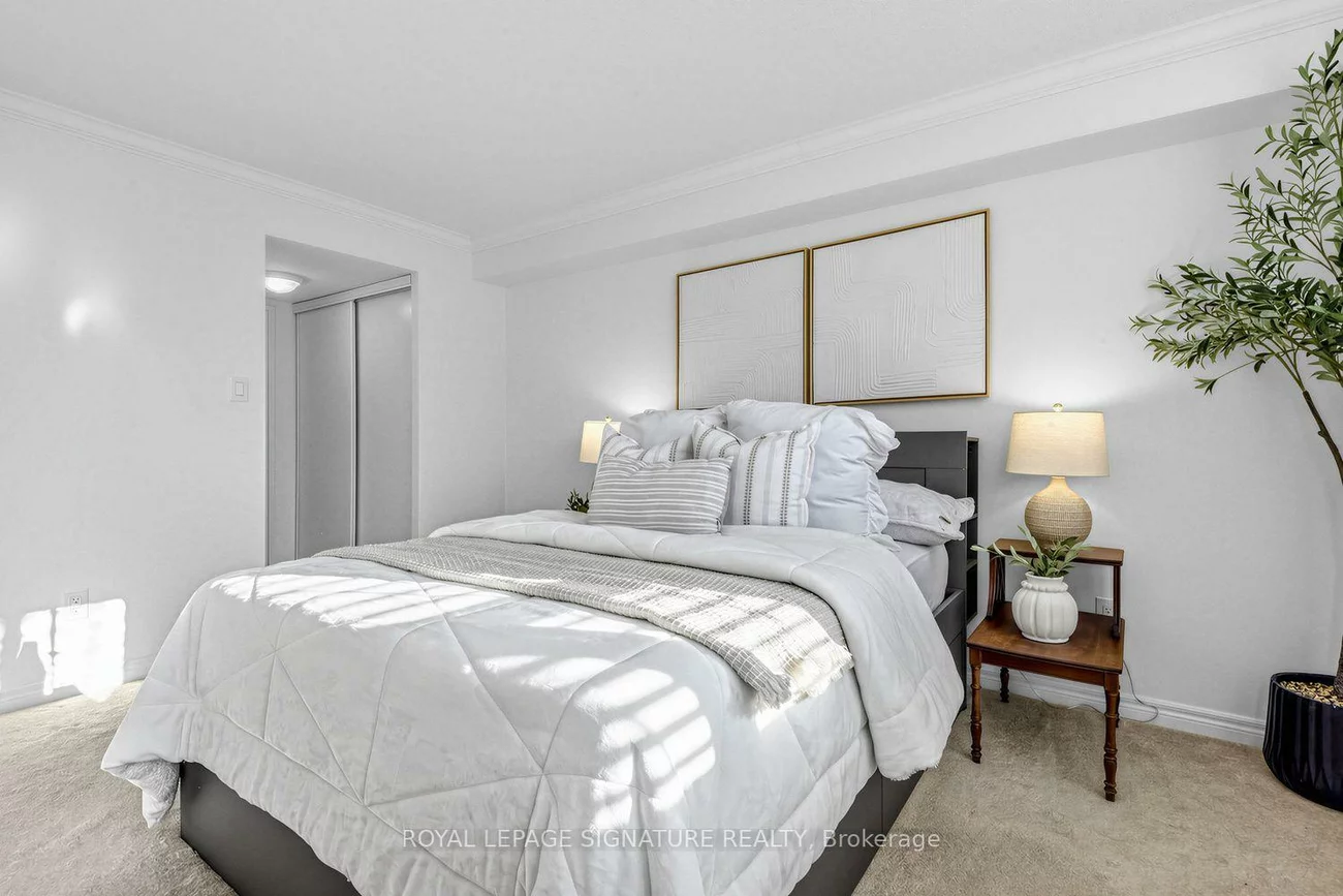 20, Baif, North Richvale, Richmond Hill