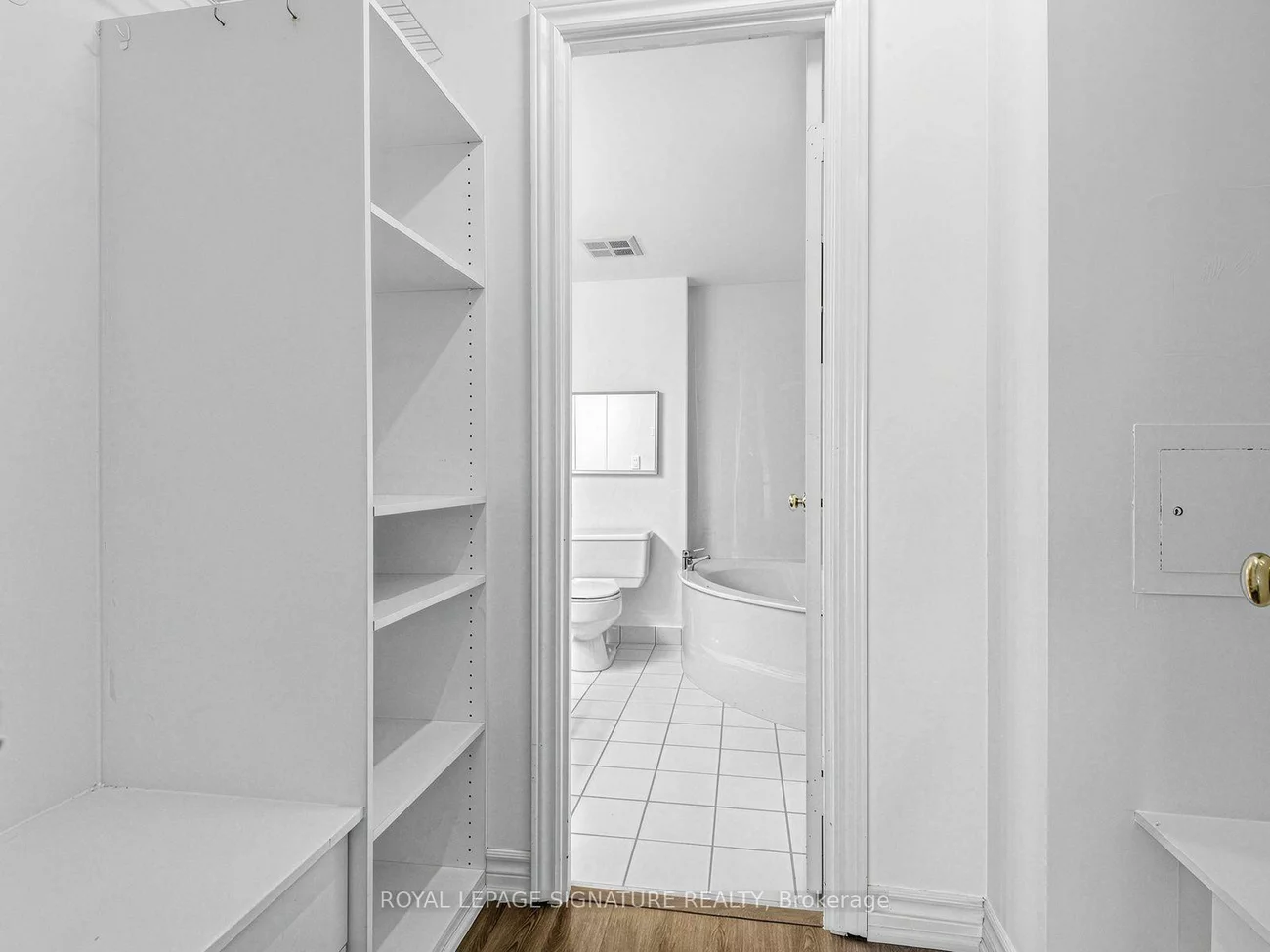 20, Harding, North Richvale, Richmond Hill
