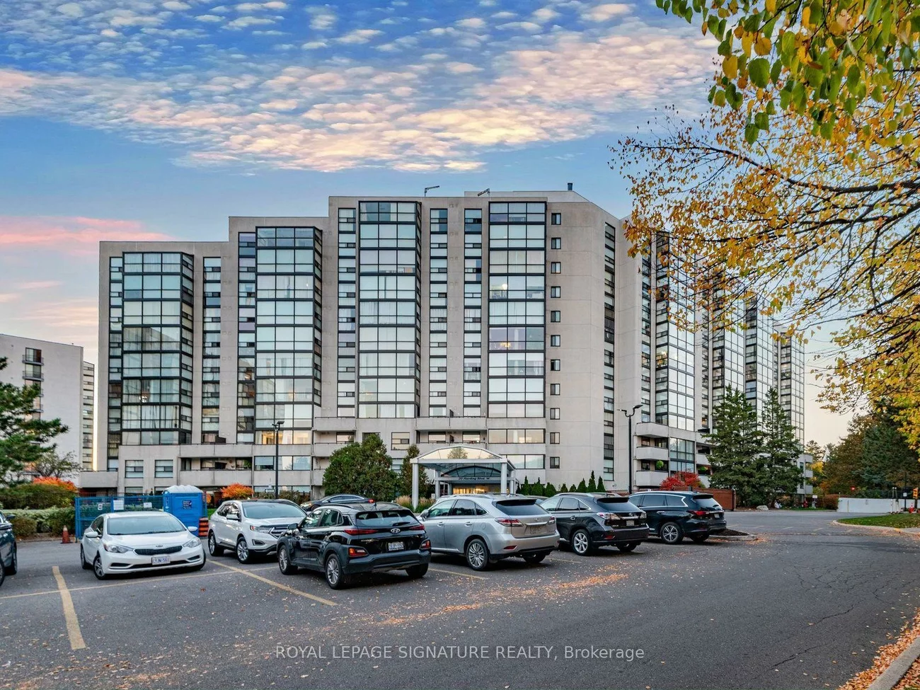 20, Harding, North Richvale, Richmond Hill