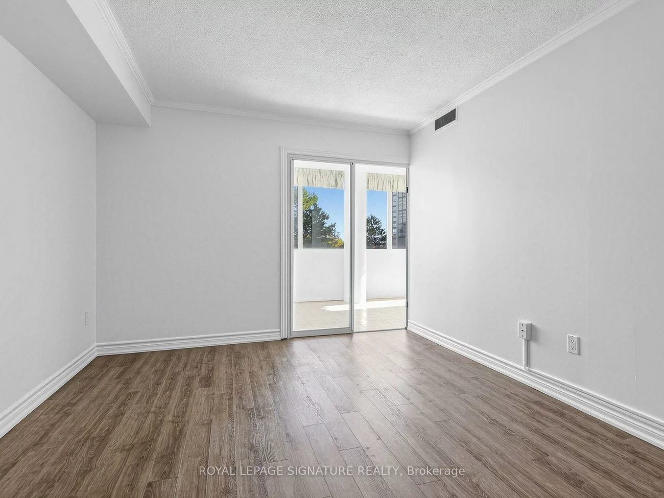 20, Harding, North Richvale, Richmond Hill