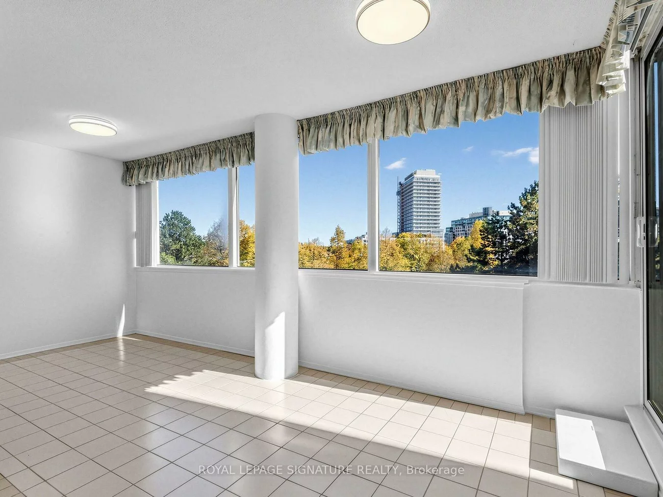 20, Harding, North Richvale, Richmond Hill