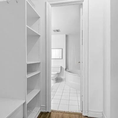 20, Harding, North Richvale, Richmond Hill