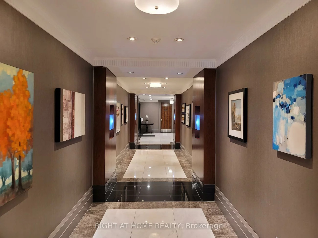 3, Rean, Bayview Village, Toronto