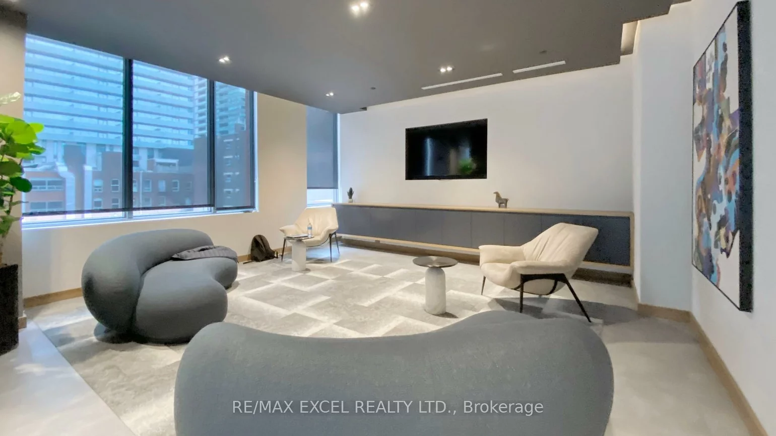 108, Peter, Waterfront Communities C1, Toronto