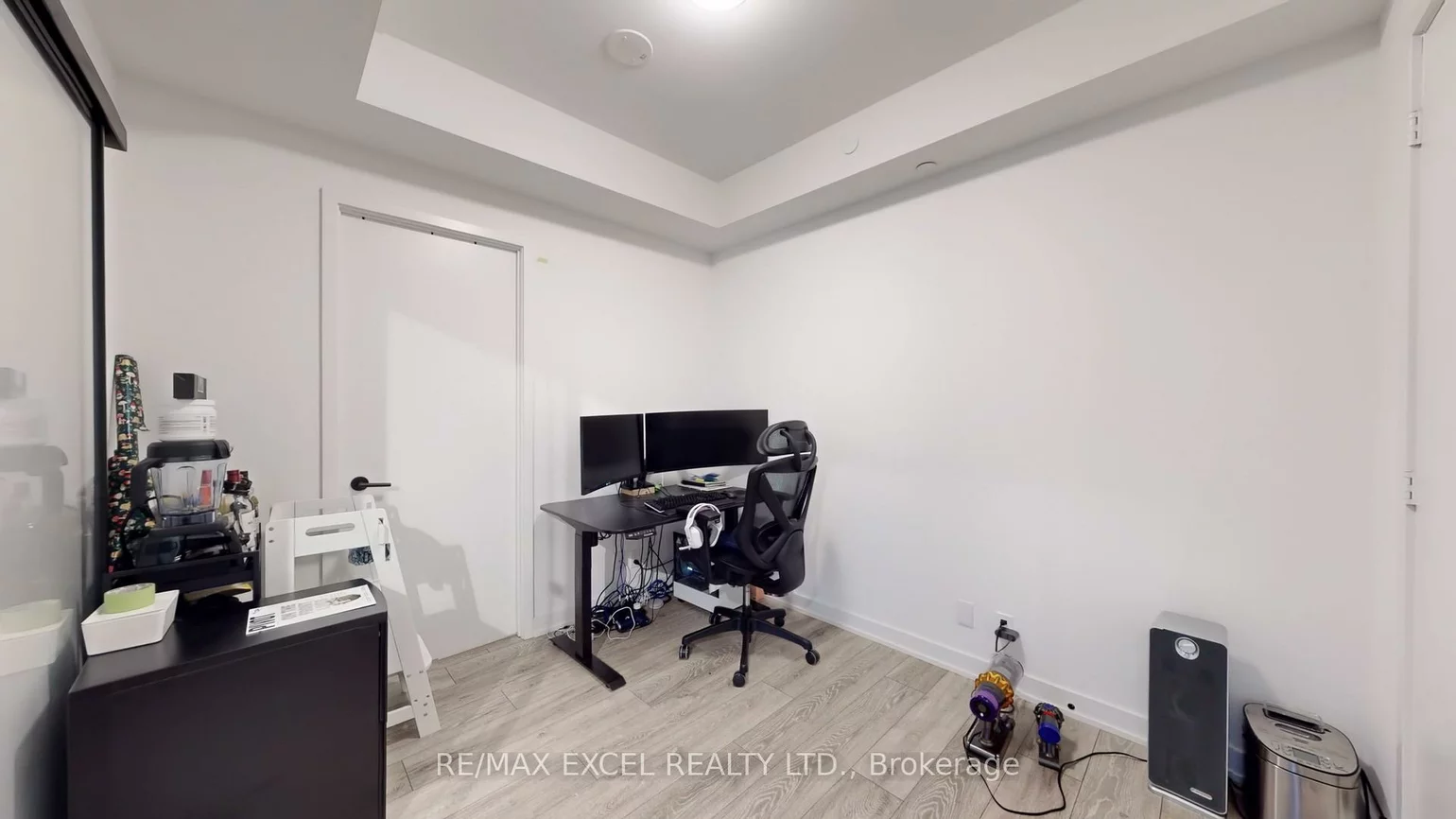 108, Peter, Waterfront Communities C1, Toronto