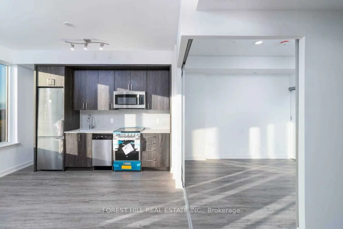 1, Cardiff, Mount Pleasant East, Toronto