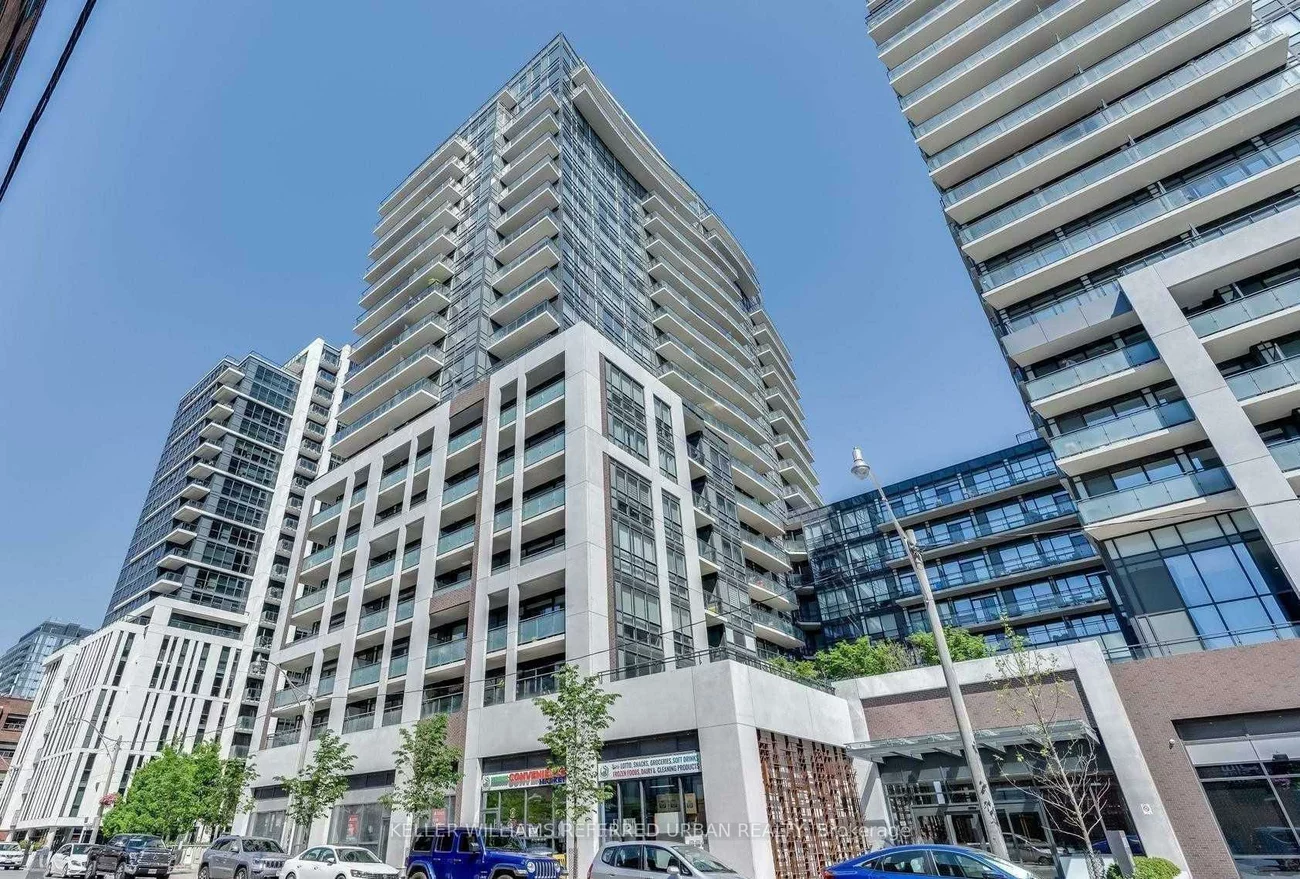 460, Adelaide, Moss Park, Toronto