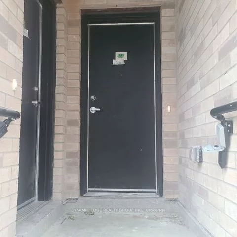 861, Sheppard, Clanton Park, Toronto