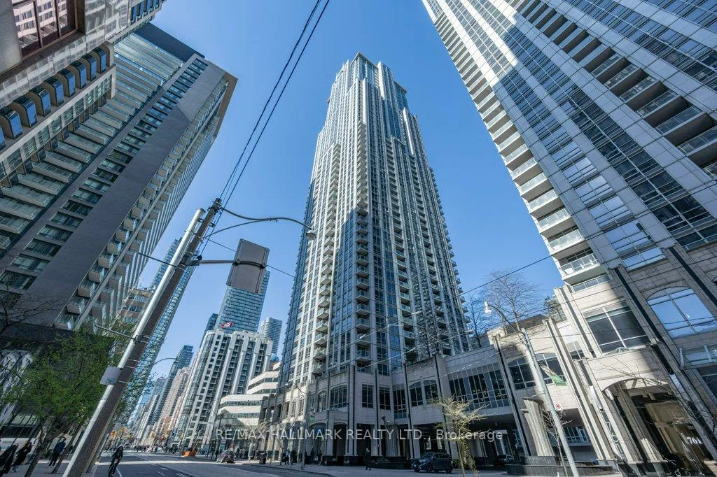 763, Bay, Bay Street Corridor, Toronto