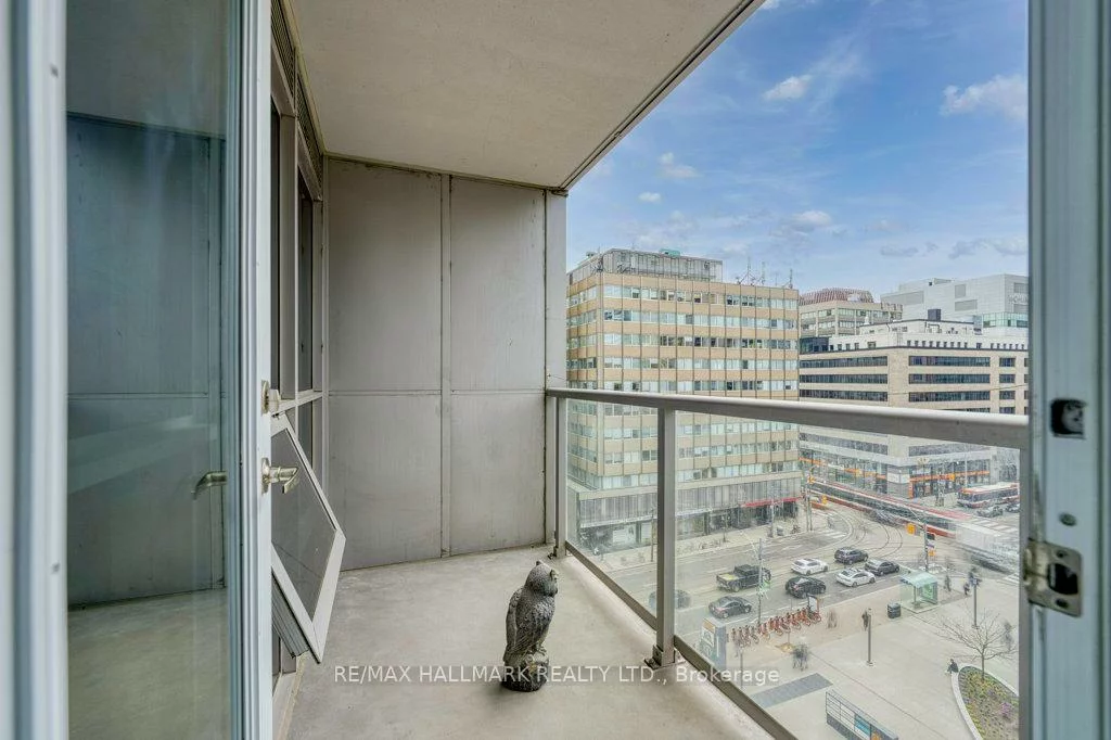763, Bay, Bay Street Corridor, Toronto