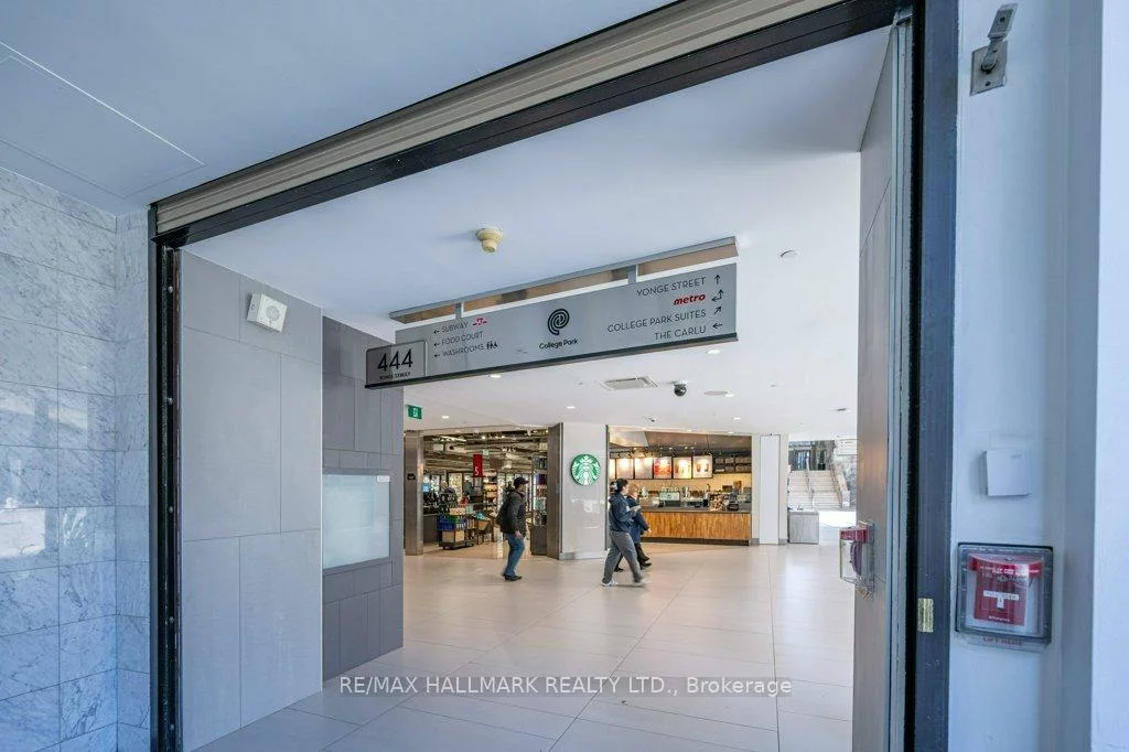 763, Bay, Bay Street Corridor, Toronto