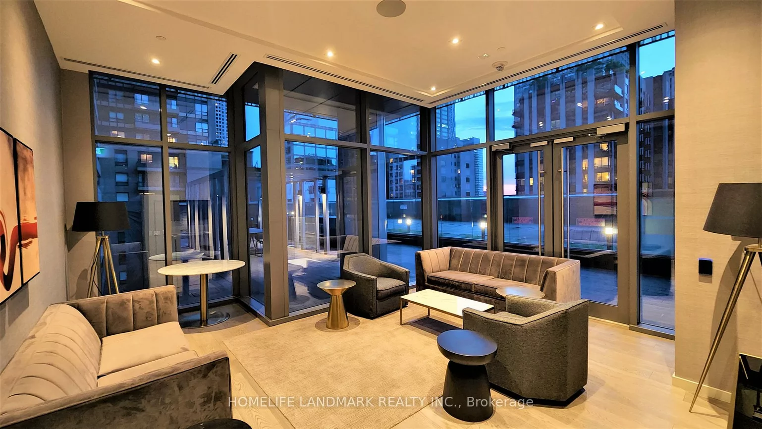 50, Charles, Church-Yonge Corridor, Toronto