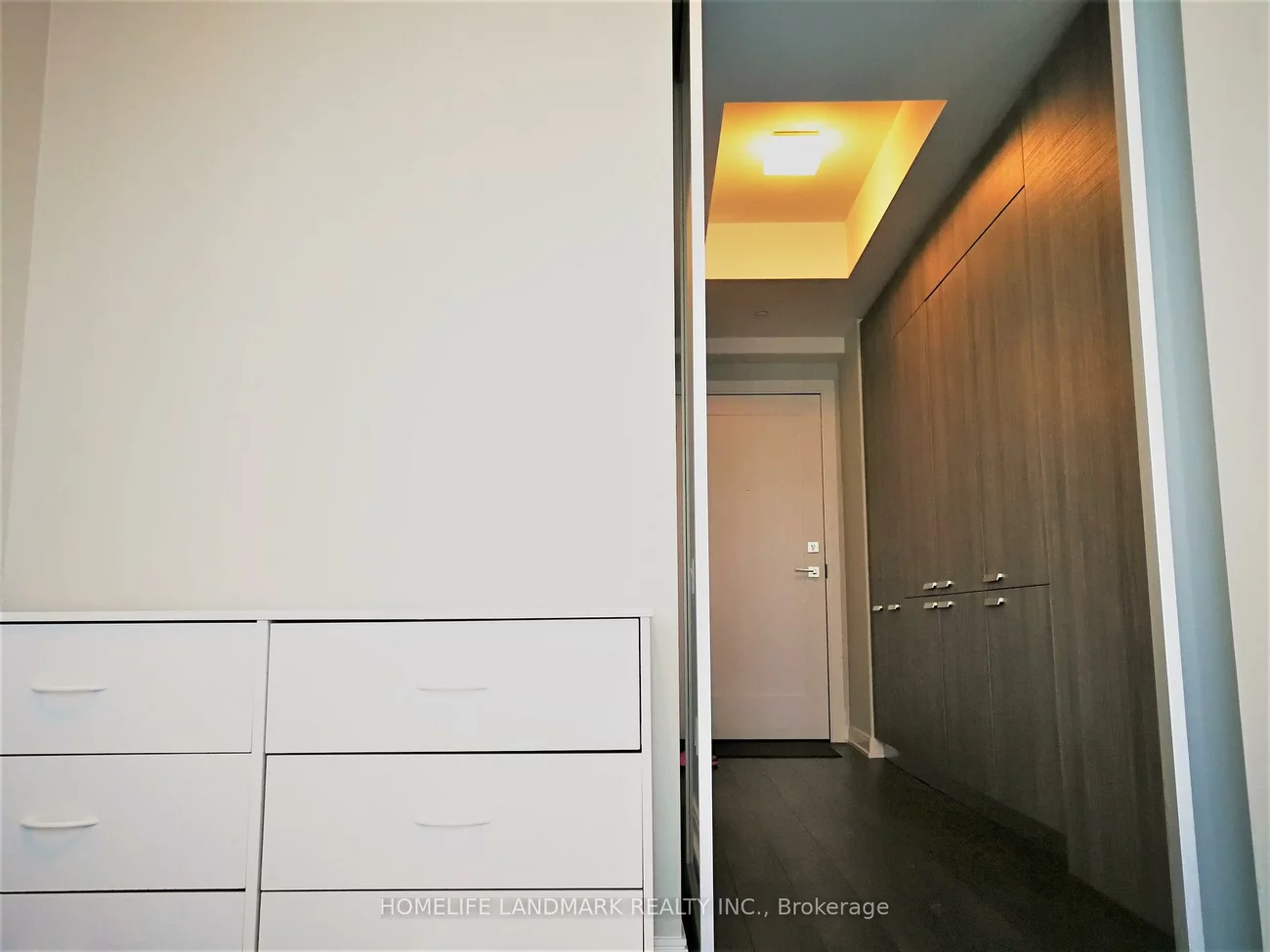 50, Charles, Church-Yonge Corridor, Toronto