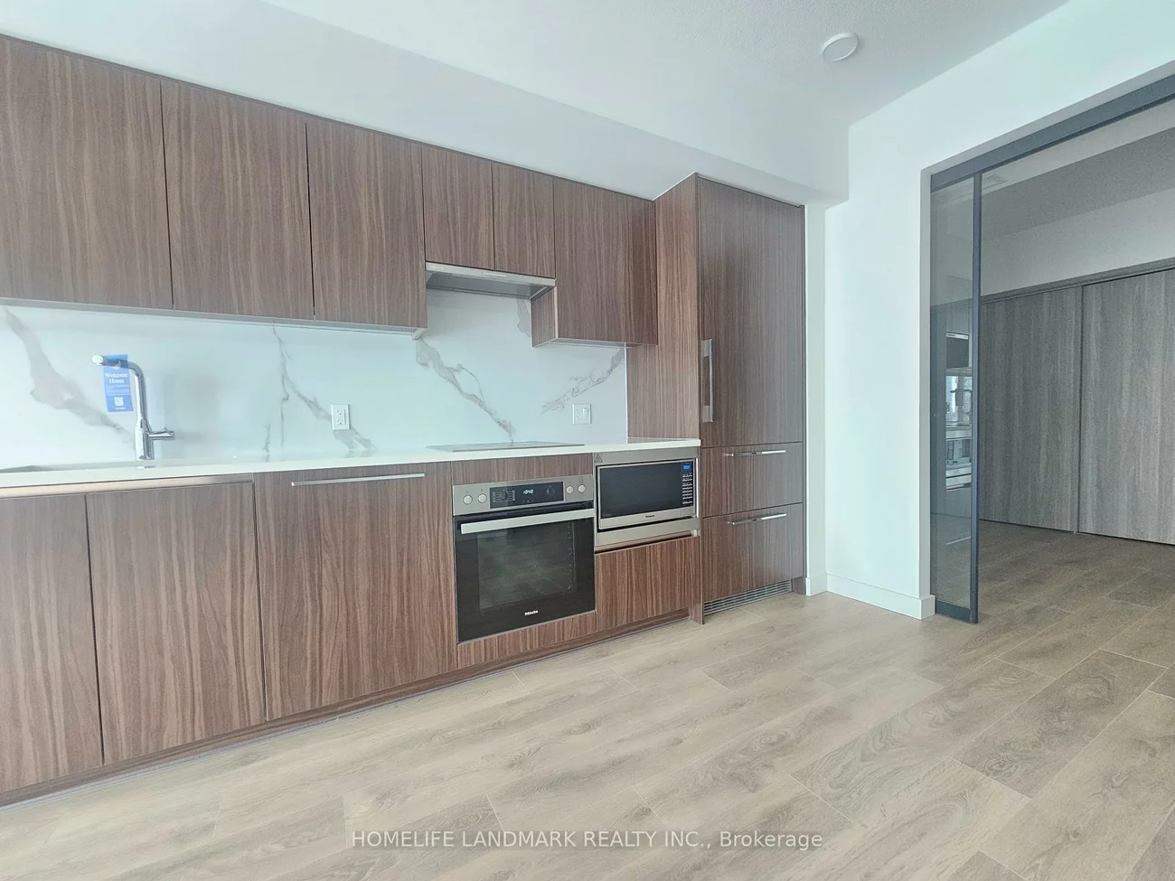 1, Concord Cityplace, Waterfront Communities C1, Toronto