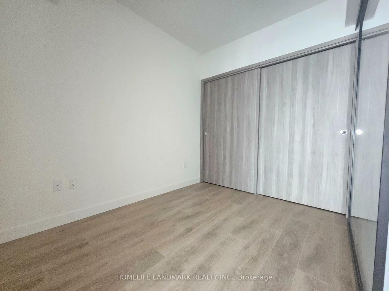 1, Concord Cityplace, Waterfront Communities C1, Toronto