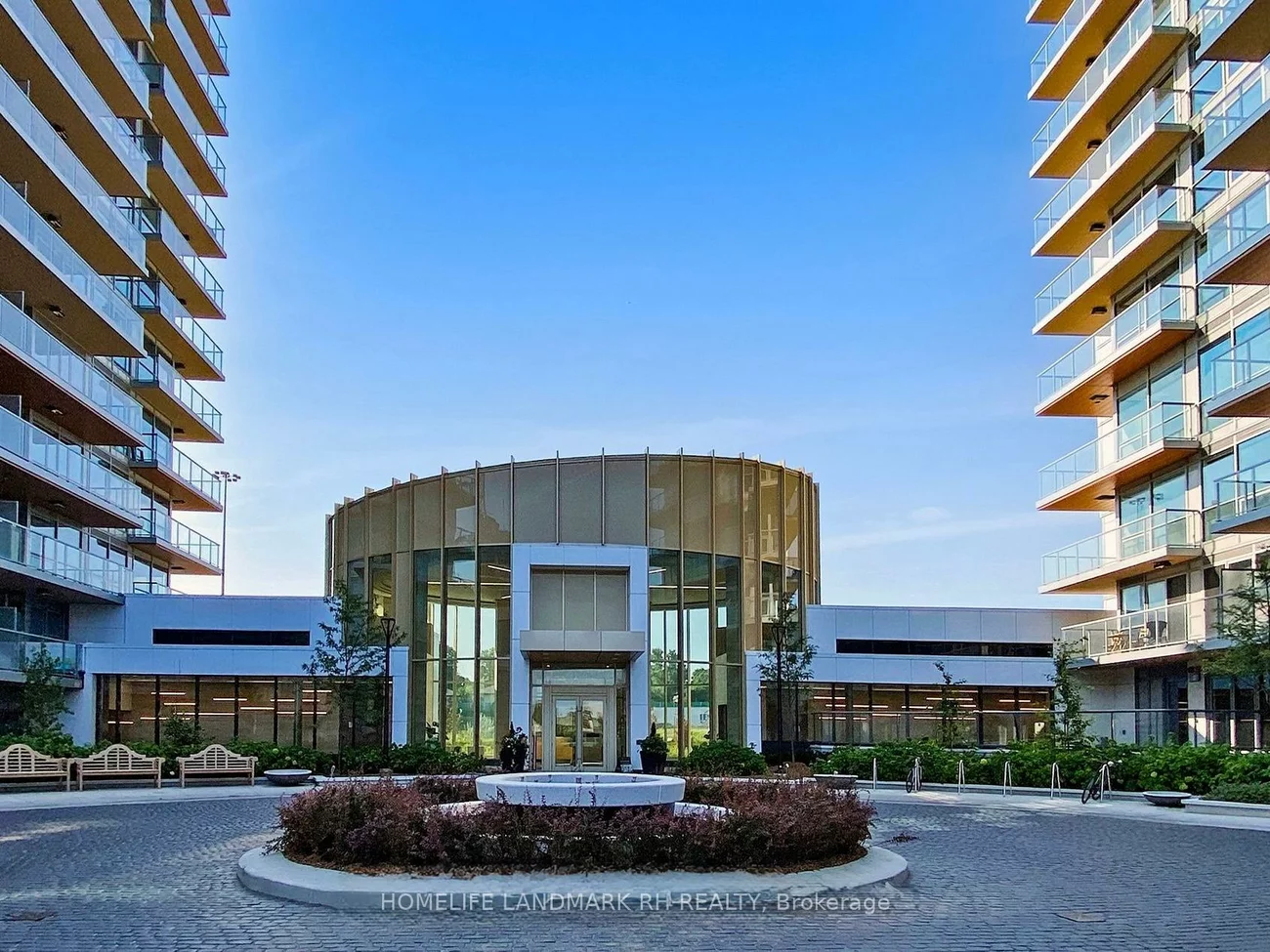 27, McMahon, Bayview Village, Toronto