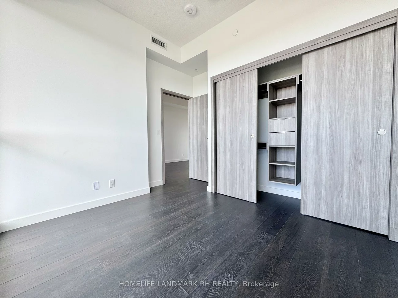 27, McMahon, Bayview Village, Toronto