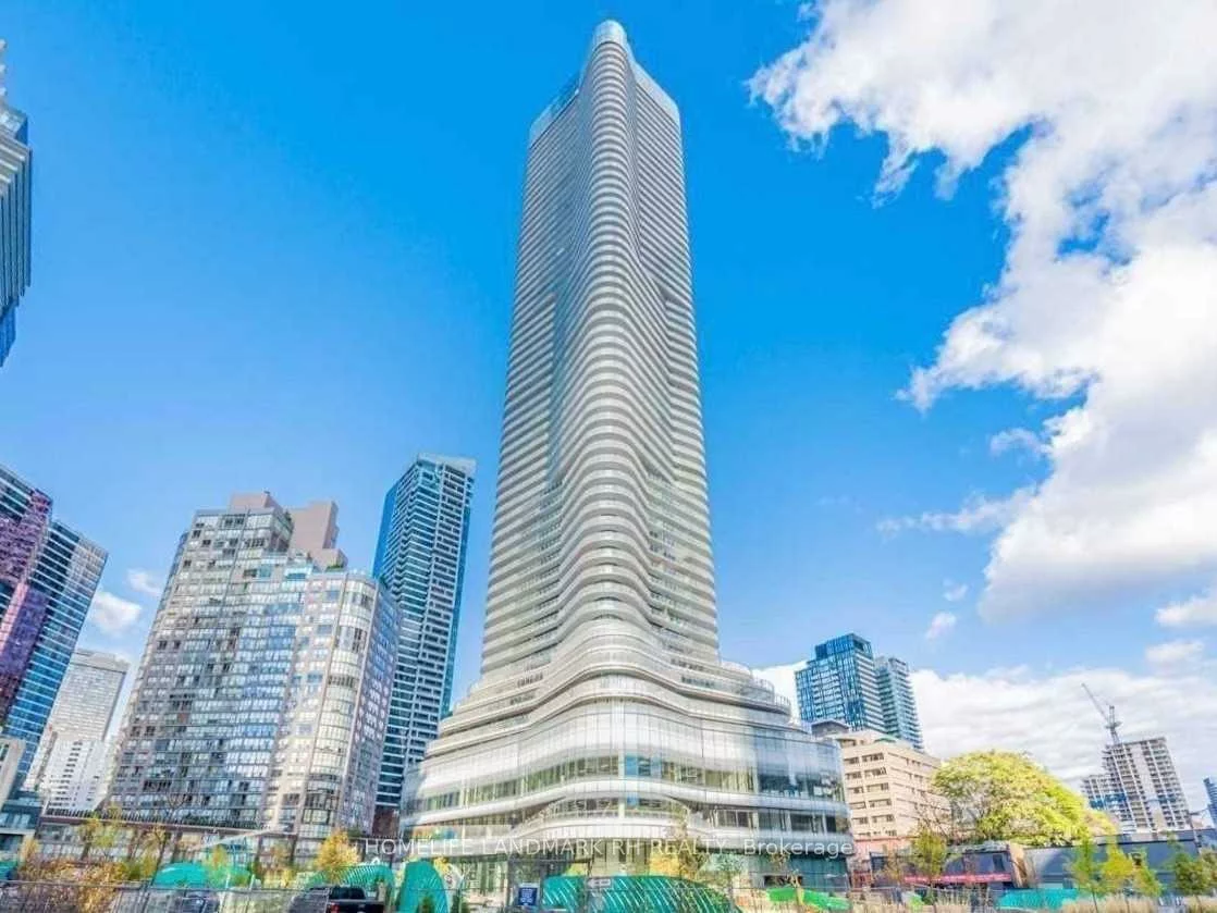11, Wellesley, Bay Street Corridor, Toronto