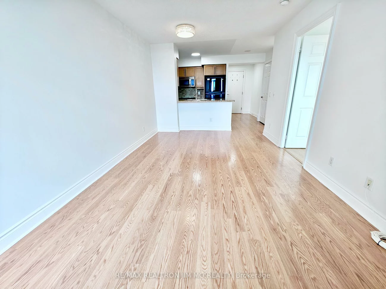 25, Greenview, Newtonbrook West, Toronto
