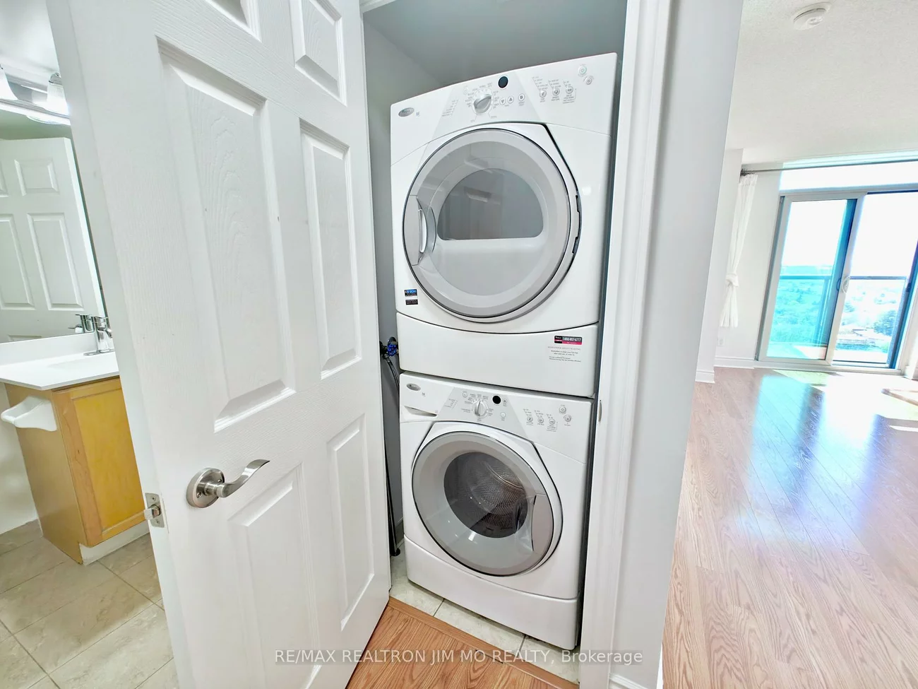 25, Greenview, Newtonbrook West, Toronto