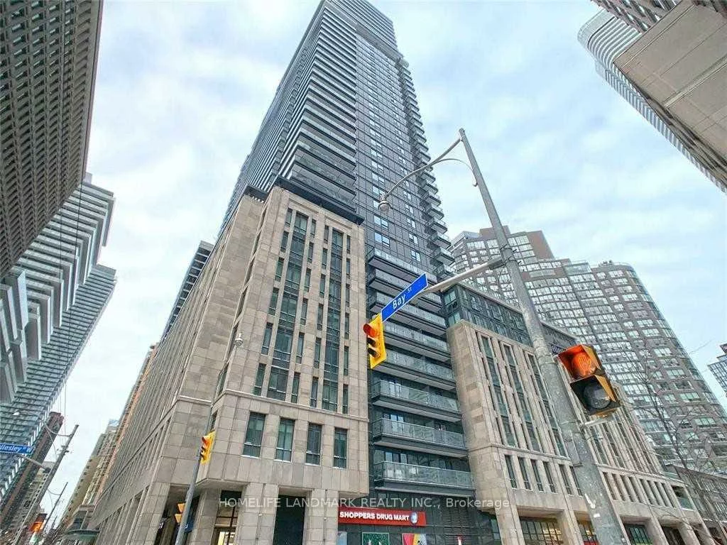 955, Bay, Bay Street Corridor, Toronto