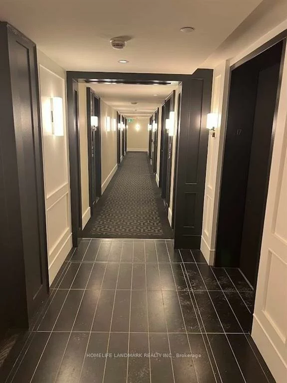 955, Bay, Bay Street Corridor, Toronto
