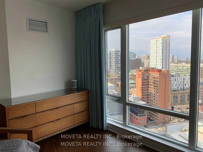 210, Victoria, Church-Yonge Corridor, Toronto
