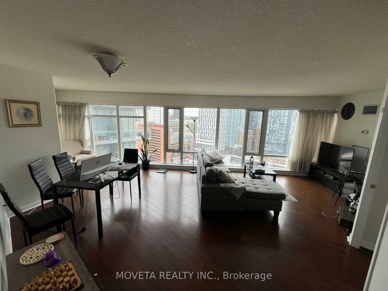 210, Victoria, Church-Yonge Corridor, Toronto