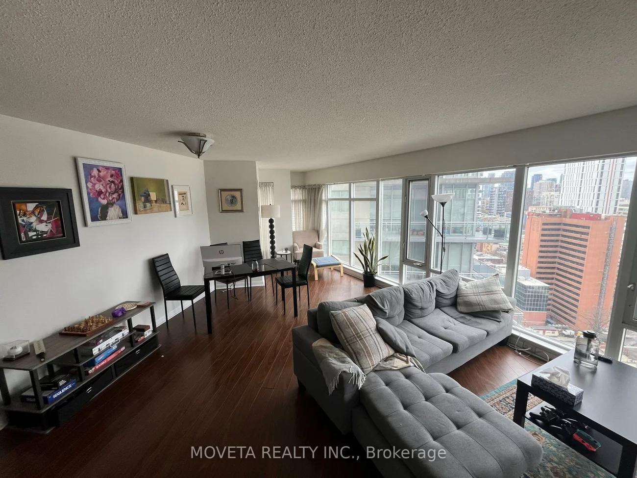 210, Victoria, Church-Yonge Corridor, Toronto