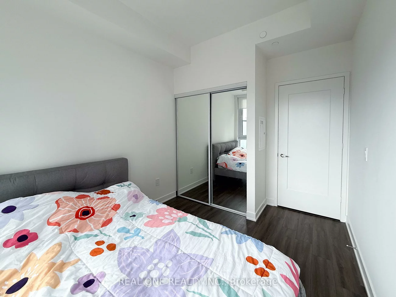 135, Lower Sherbourne, Waterfront Communities C8, Toronto