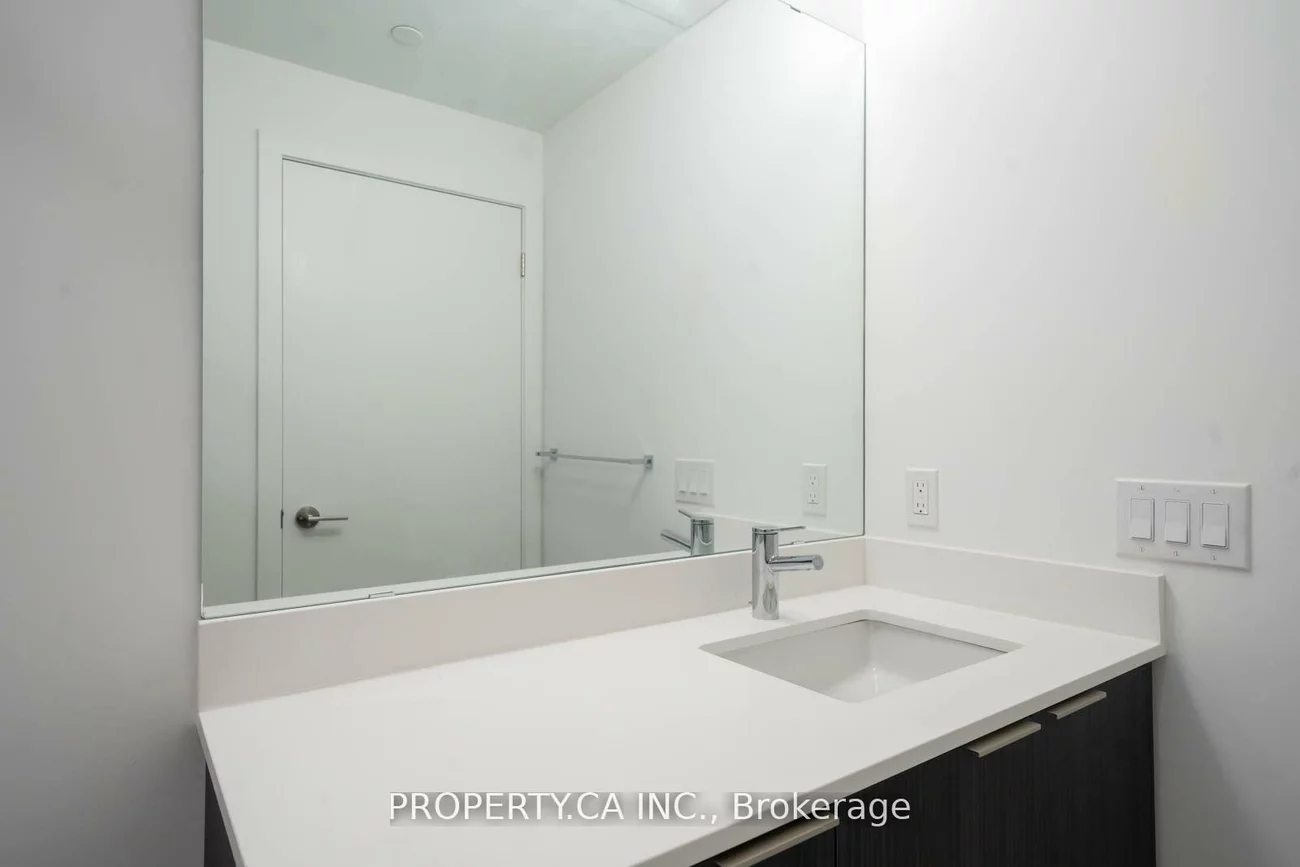8, Olympic Garden, Newtonbrook East, Toronto
