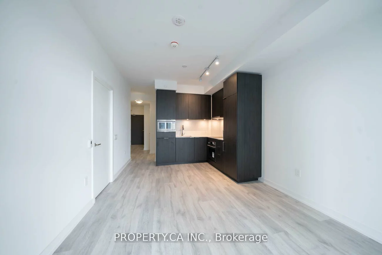 8, Olympic Garden, Newtonbrook East, Toronto