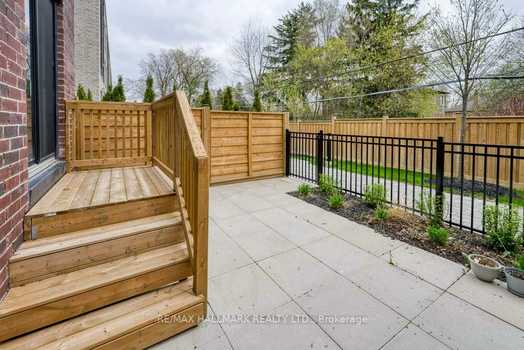 861, Sheppard, Bathurst Manor, Toronto