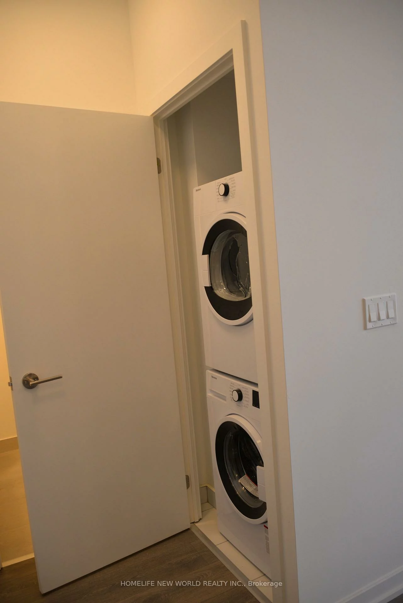 36, Forest Manor, Henry Farm, Toronto