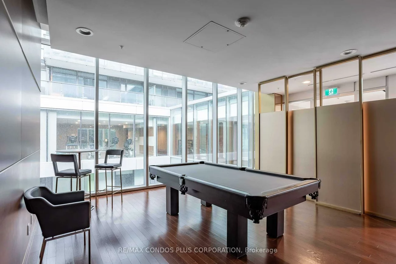 455, Front, Moss Park, Toronto
