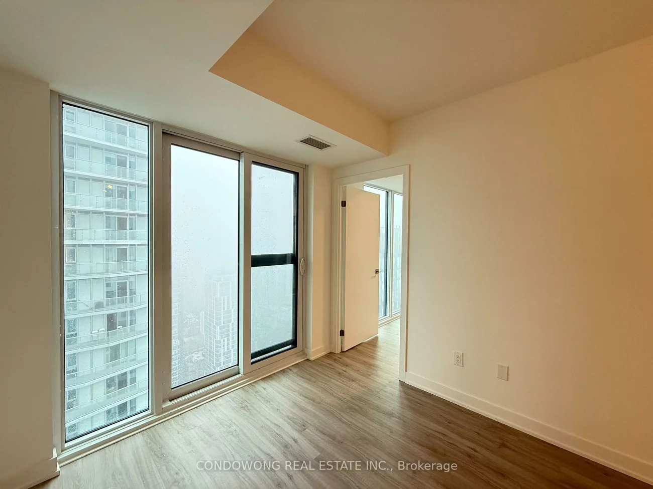 252, Church, Church-Yonge Corridor, Toronto