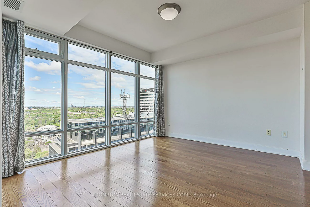 2191, YONGE, Mount Pleasant West, Toronto