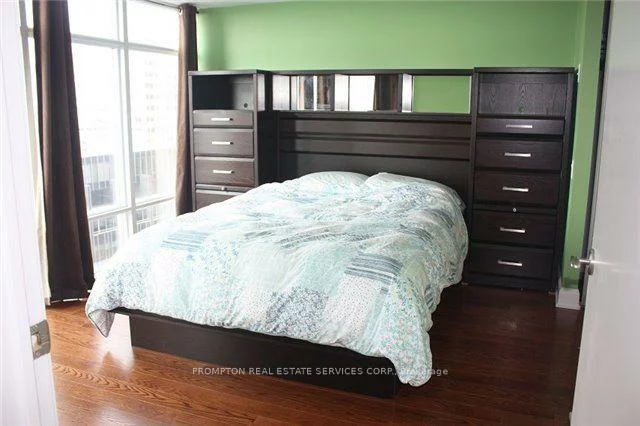2191, YONGE, Mount Pleasant West, Toronto