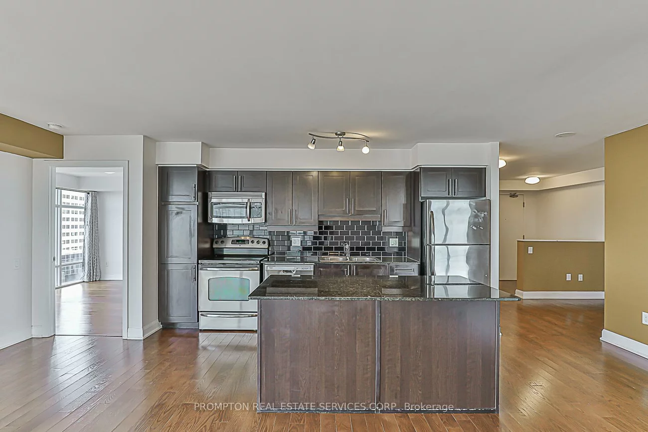 2191, YONGE, Mount Pleasant West, Toronto