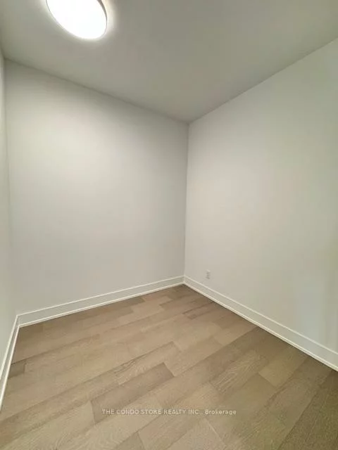8, Manor, Yonge-Eglinton, Toronto