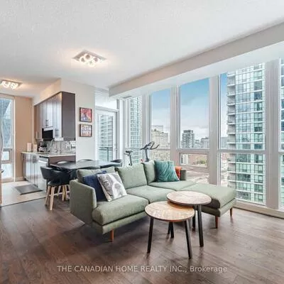 18, Harbour, Waterfront Communities C1, Toronto